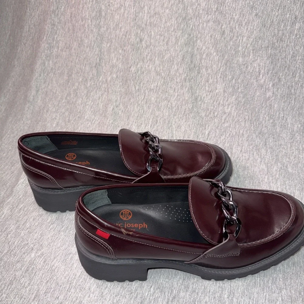 Marc Joseph New York Loafers Women Burgundy Patent Leather Chain Accent Comfort